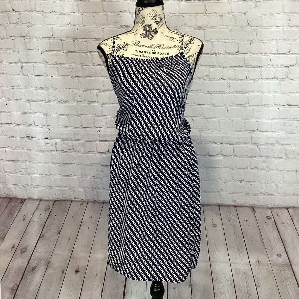 257. Gap Blue Chain Pattern Sundress NWT Size Medium